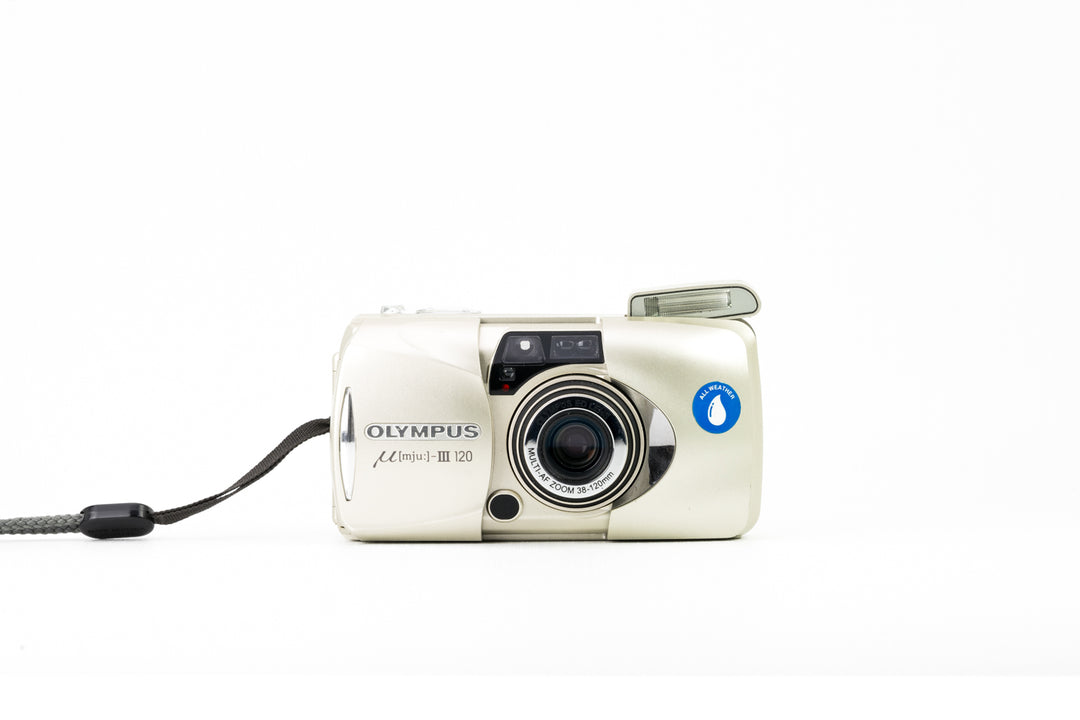 Olympus Stylus/MJU III 120 Point outlets & Shoot Camera w/ Case and Manual - Clean