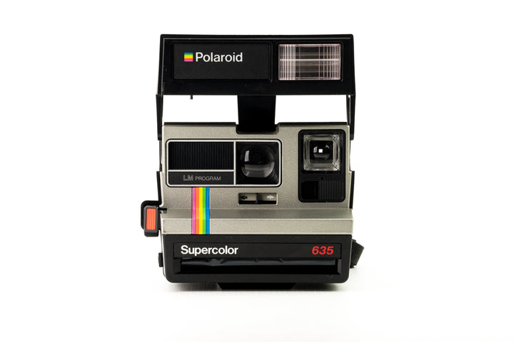 Le Polaroid Supercolor (LM) 635L' Atelier de Jean-Pascal, passionné de photographie et de peinture
