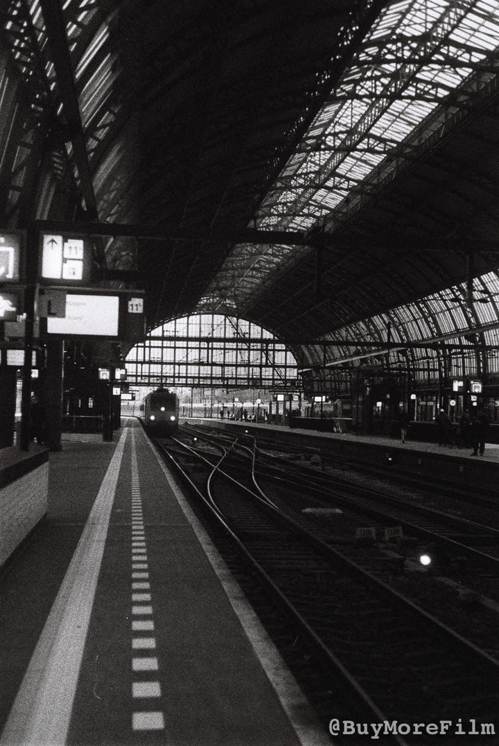 Amazon | Kodak(コダック) KODAK PROFESSIONAL T-MAX P3200 135