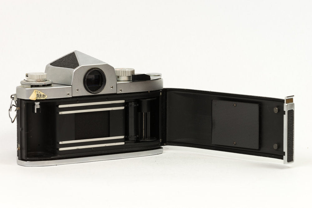 Soligor TM + 50mm f/1.8 – BuyMoreFilm