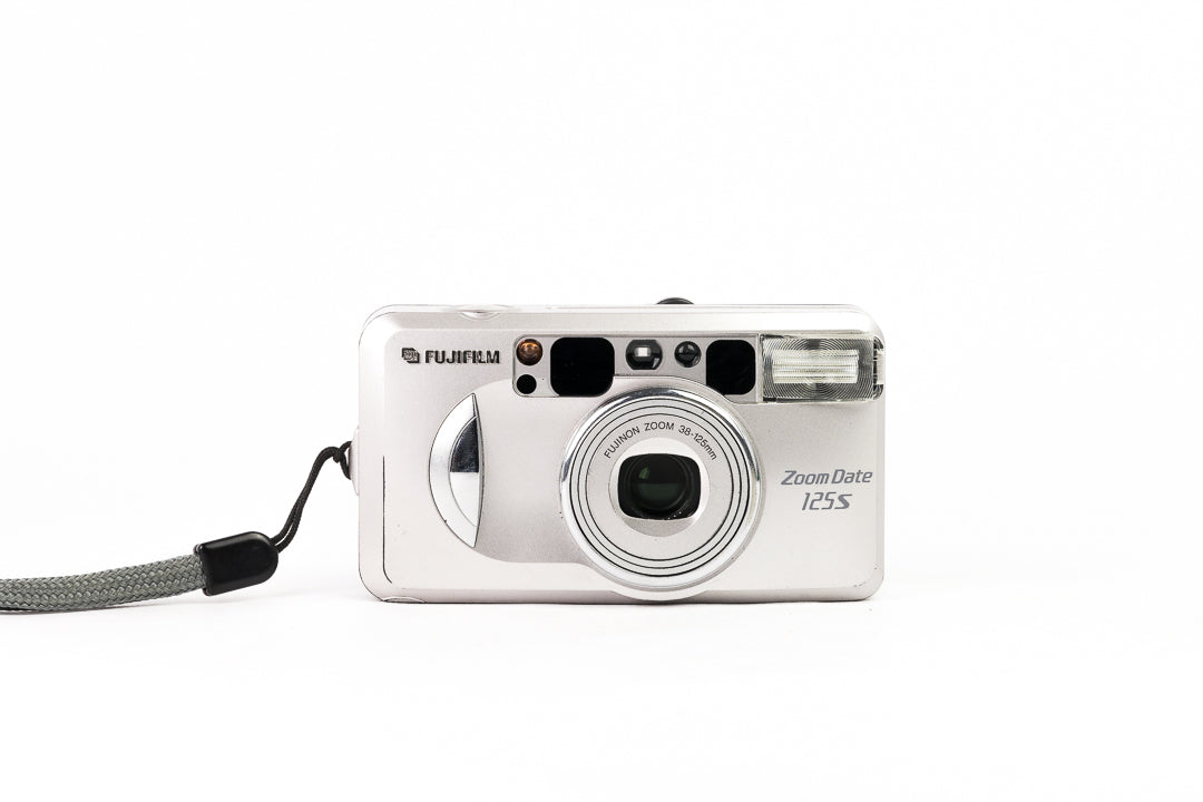 Fujifilm Zoom Date 125S – BuyMoreFilm