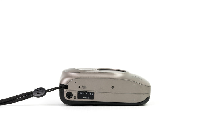 Minolta Riva Zoom 70W – BuyMoreFilm